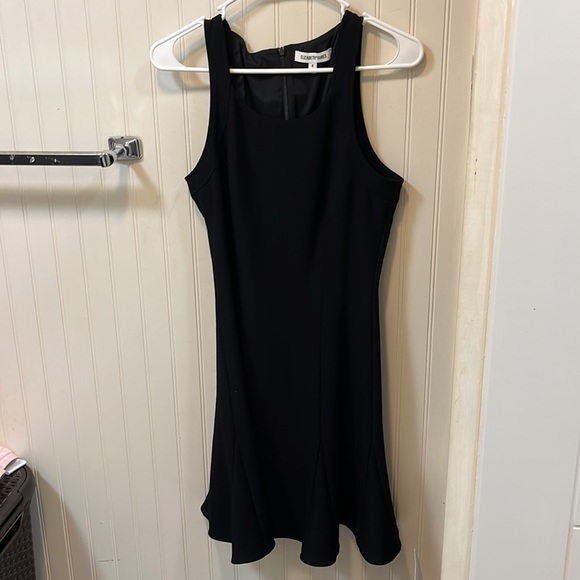 Elizabeth and James ‘Edie’ Fit-and-Flare Dress - Picture 13 of 14